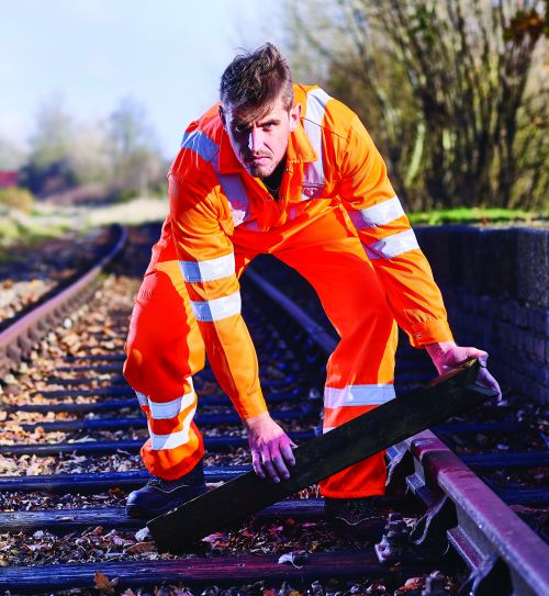 Best Coveralls for Hot Weather in 2024 Breathable and Lightweight Opt