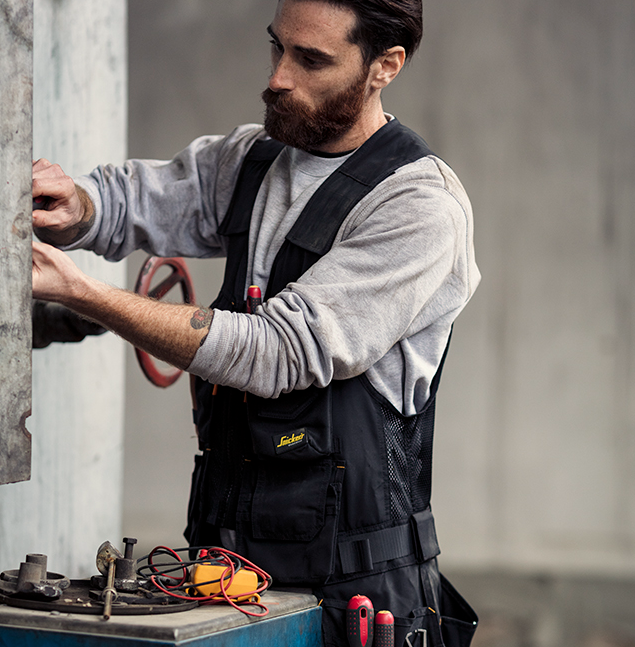 Top Snickers Tool Vests and Belts for 2025: Essential Review