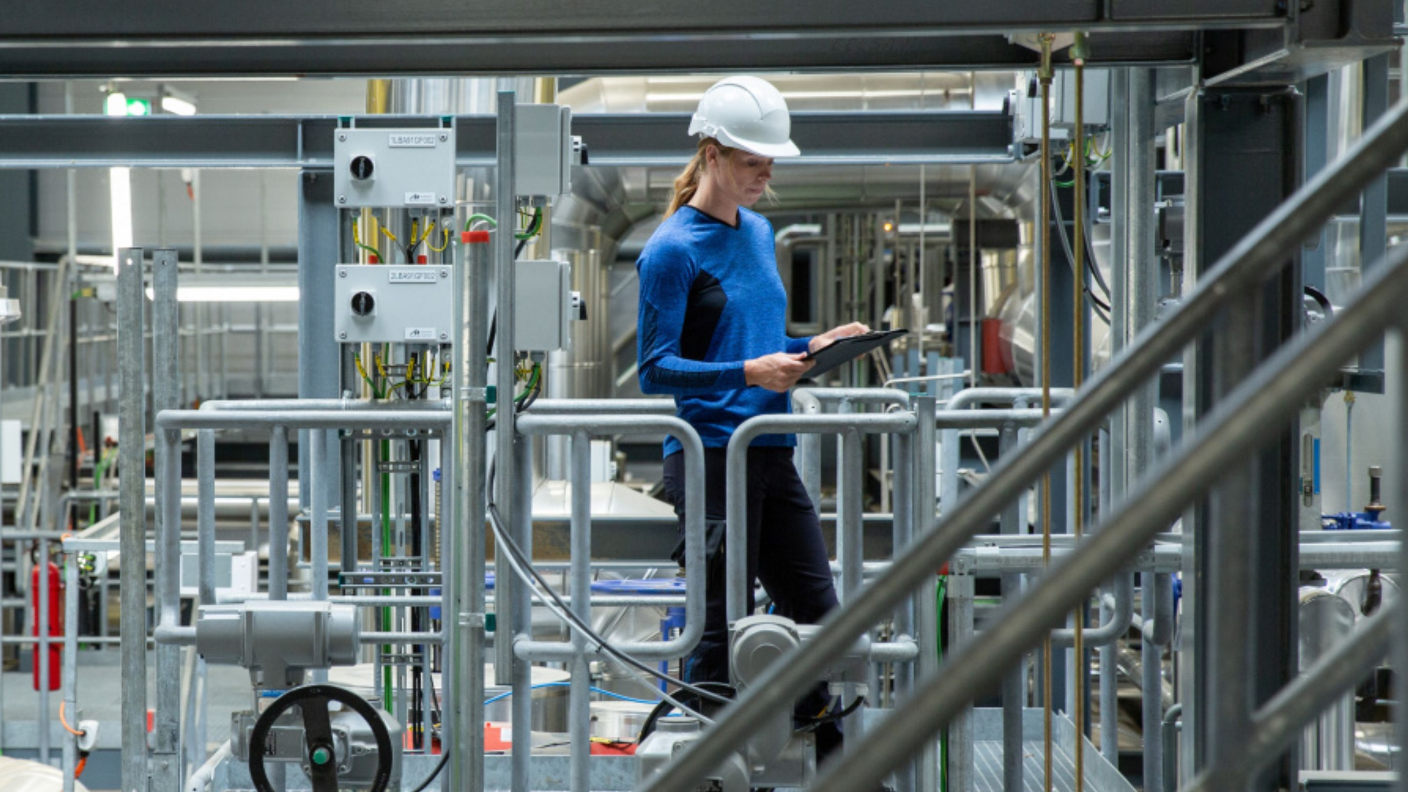 Moisture clearance wicking thermals