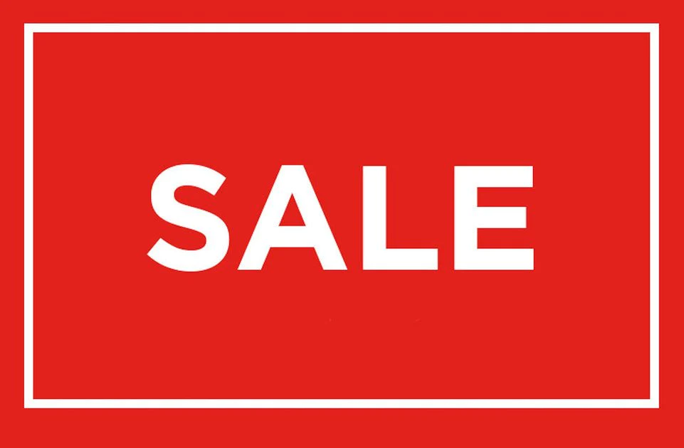 A link to Helly Hansen Sale collection on the WorkwearGurus collection page
