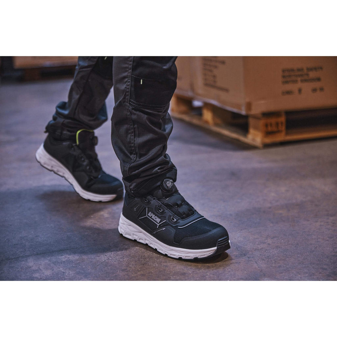 Apache Chatham Trainers Black 4 #colour_black