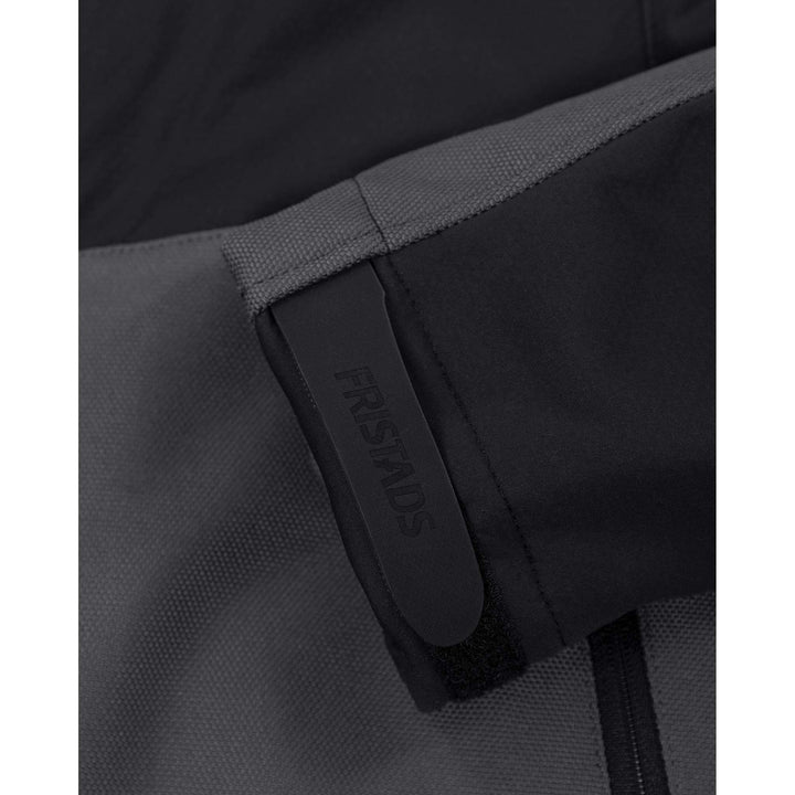 Fristads Windproof Softshell Winter Jacket - 4060 CFJ Black/Grey Detail1#colour_black-grey