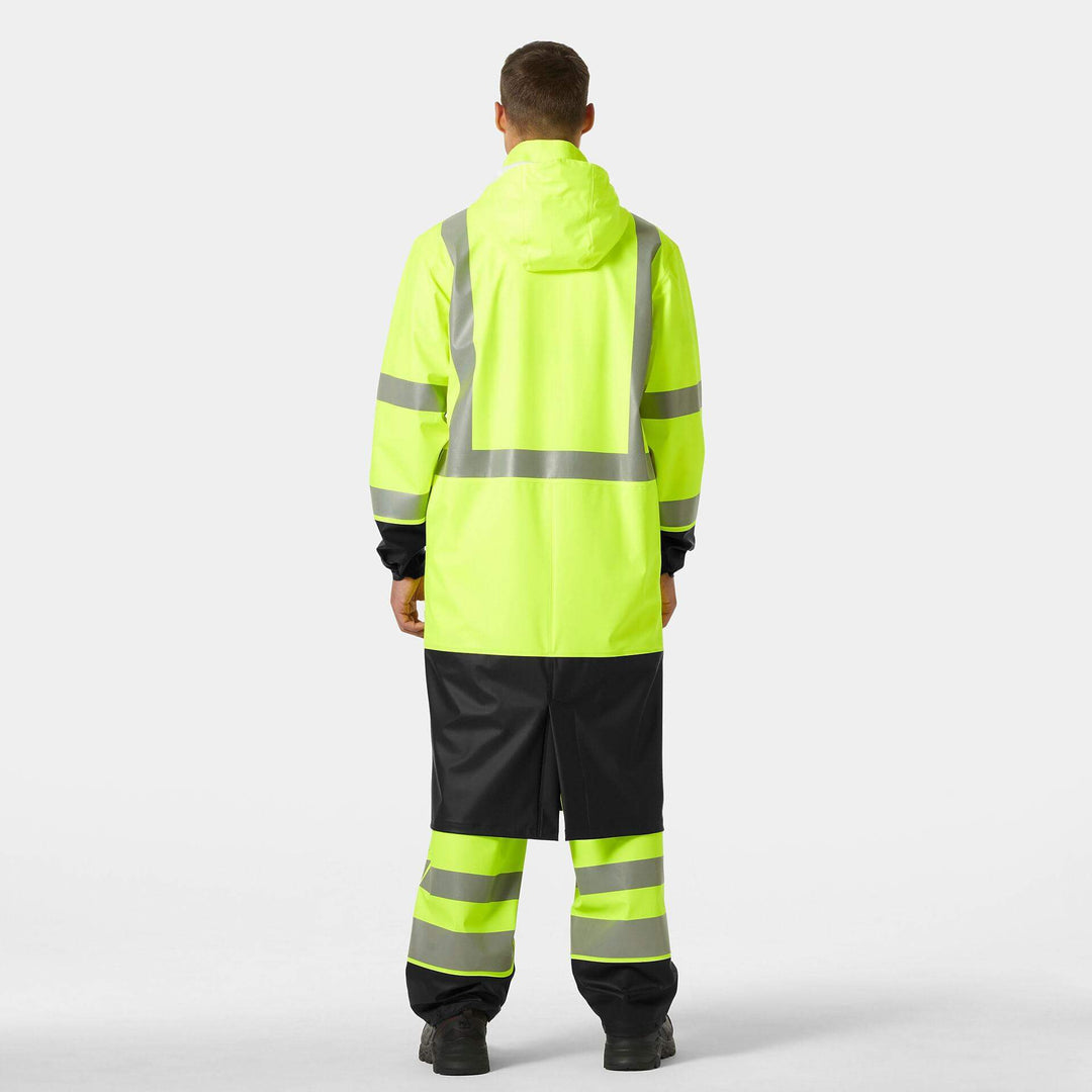Helly Hansen Addvis Hi-Vis Waterproof Rain Coat Yellow/Ebony OnBody 2#colour_yellow-ebony