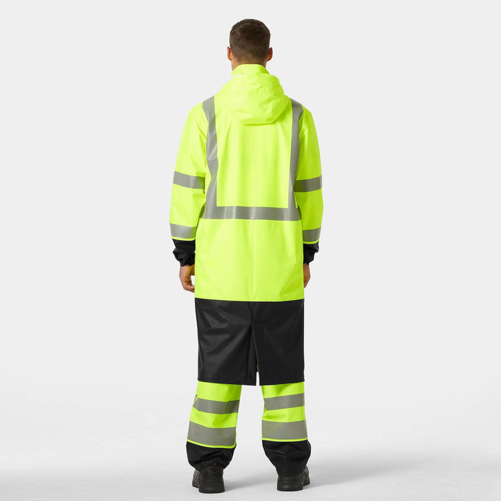 Helly Hansen Addvis Hi-Vis Waterproof Rain Coat Yellow/Ebony OnBody 2#colour_yellow-ebony