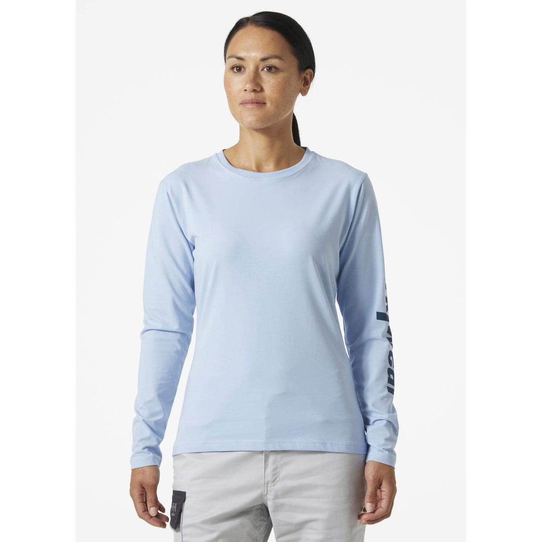 Helly Hansen W Womens HH Logo Longsleeve Shirt Pinnacle Blue OnBody 1#colour_pinnacle-blue