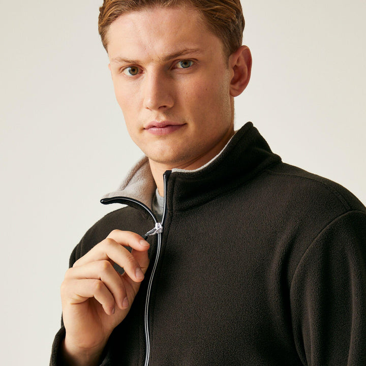 Regatta Professional Ascender Fleece Black/Mineral Grey Model 4#colour_black-mineral-grey