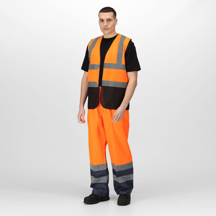 Regatta Professional Hi-Vis Pro 2-Tone Vest Fluro Orange/Black Model 3#colour_fluro-orange-black