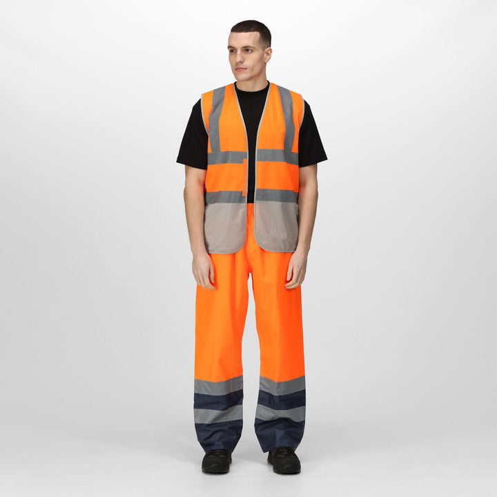 Regatta Professional Hi-Vis Pro 2-Tone Vest Fluro Orange/Seal Grey Model 3#colour_fluro-orange-seal-grey