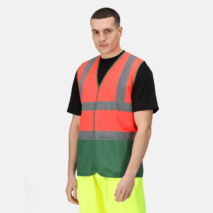 Regatta Professional Hi-Vis Pro 2-Tone Vest Fluro Red/Medical Green Model 1#colour_fluro-red-medical-green