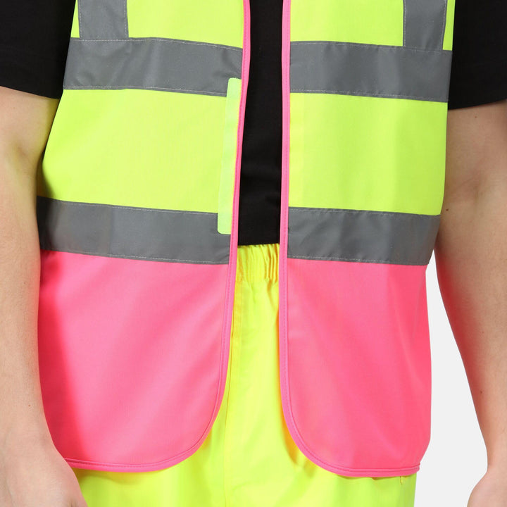 Regatta Professional Hi-Vis Pro 2-Tone Vest Fluro Yellow/Pink Model 4#colour_fluro-yellow-pink