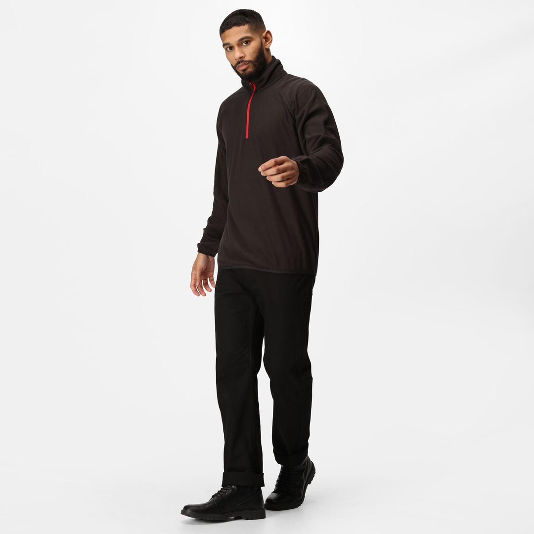 Regatta Professional Navigate Half Zip Fleece Black/Classic Red Model 3#colour_black-classic-red