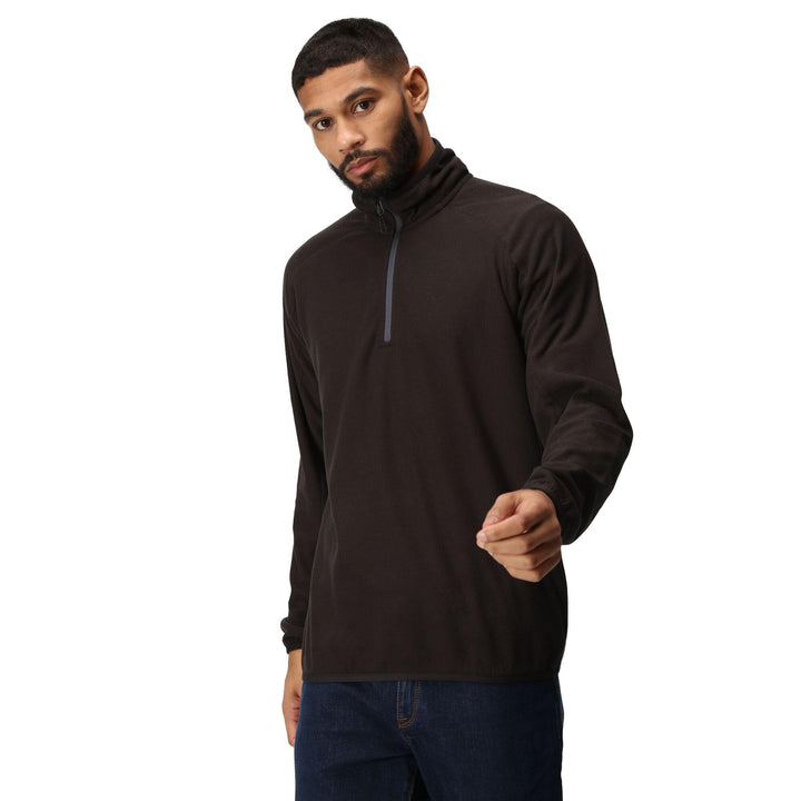 Regatta Professional Navigate Half Zip Fleece Black/Seal Grey Model 1#colour_black-seal-grey