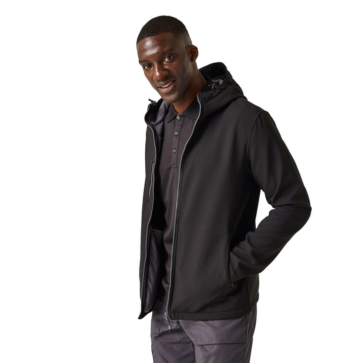 Regatta Professional Navigate Hooded Softshell Jacket Black/Seal Grey Model 2#colour_black-seal-grey