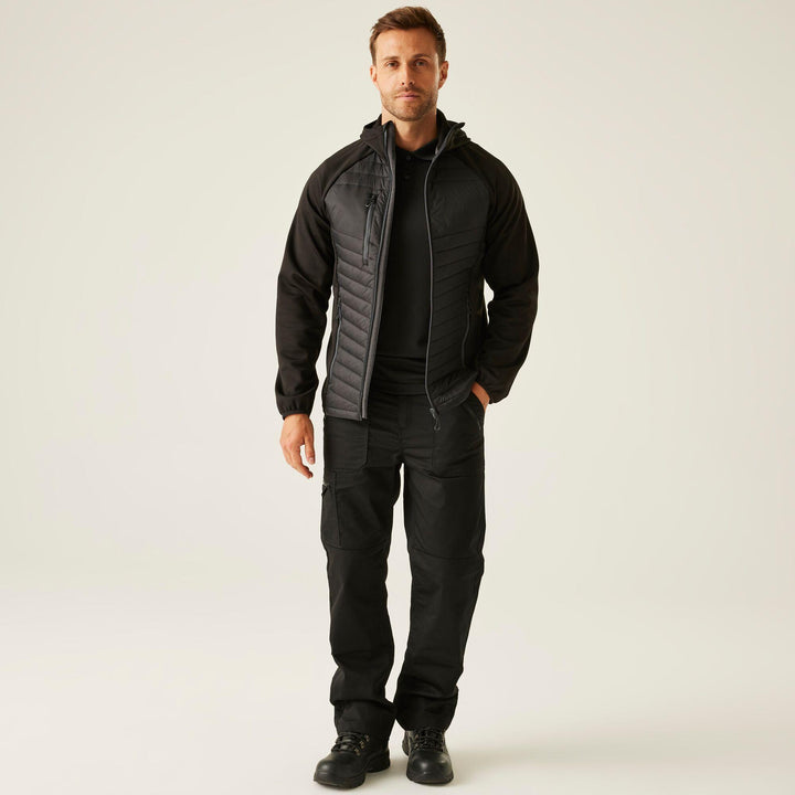 Regatta Professional Navigate Hybrid Lightweight Hooded Jacket Black/Seal Grey Model 3#colour_black-seal-grey