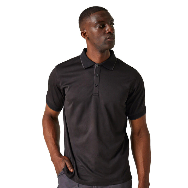 Regatta Professional Navigate Moisture-Wicking Anti-Bacterial Short Sleeve Polo Shirt Black/Seal Grey Model 2#colour_black-seal-grey