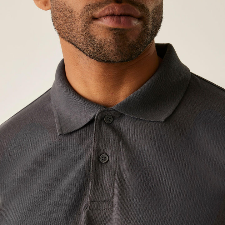 Solid Grey Model 1#colour_solid-grey