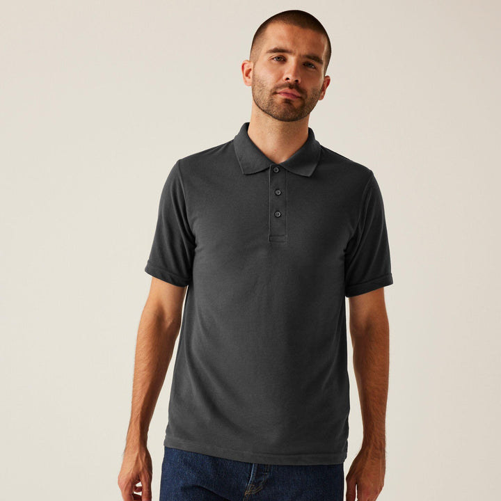 Regatta Professional Pro 65/35 Short Sleeve Polo Shirt Seal Grey Model 1#colour_seal-grey