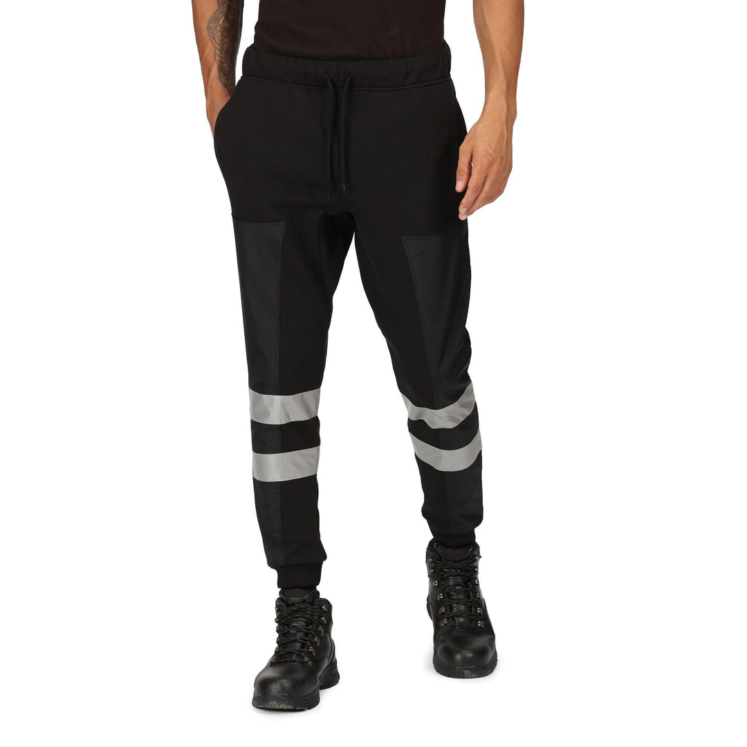 Regatta Professional Pro Ballistic Jogger Pants Classic Blk Model 1#colour_classic-blk