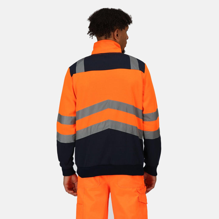 Regatta Professional Pro Hi Vis 1/4 Zip Sweatshirt Orange/Navy Model 2#colour_orange-navy