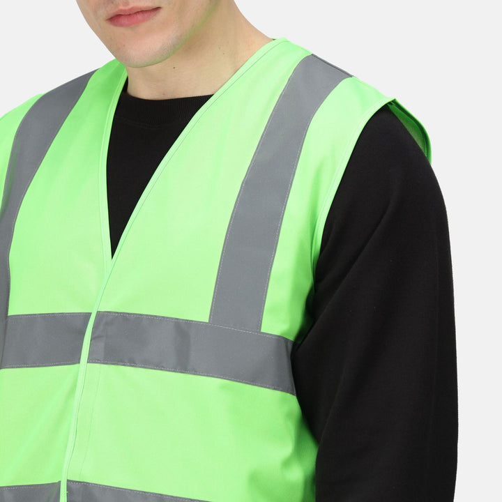 Regatta Professional Pro Identity Reflective Vest Lime Green Model 4#colour_lime-green