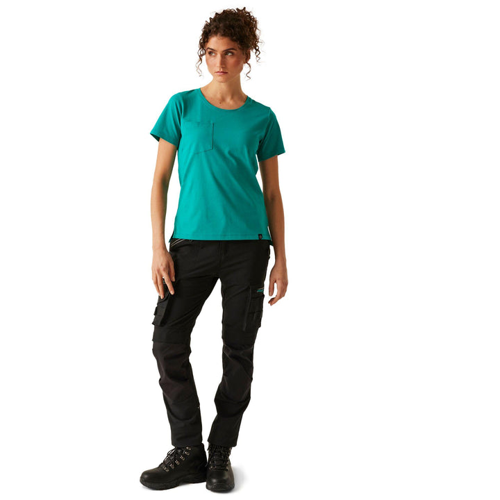 Wilderness Green Model 3#colour_wilderness-green