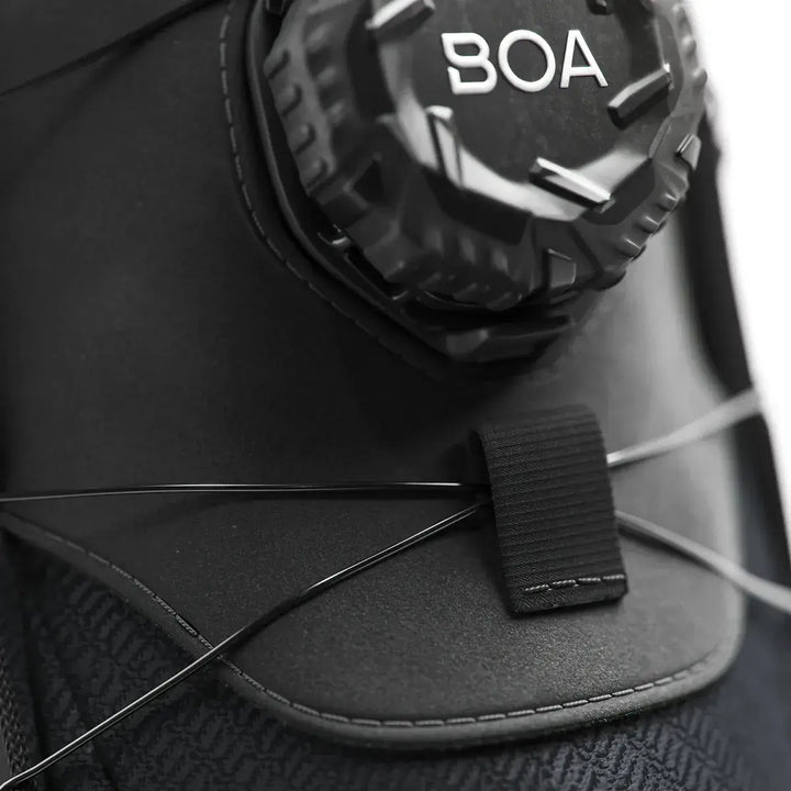 Solid Gear 80015 Vapor 3 GTX High Black Detail1 Square #colour_black