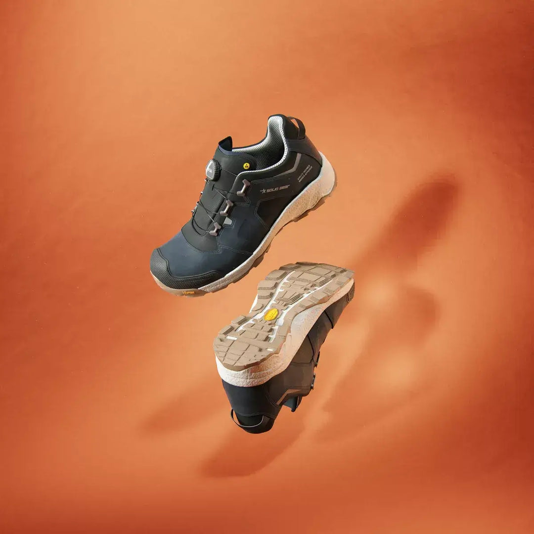 Solid Gear 80017 Vapor 3 Explore Navy White Hero1 Square #colour_navy-white