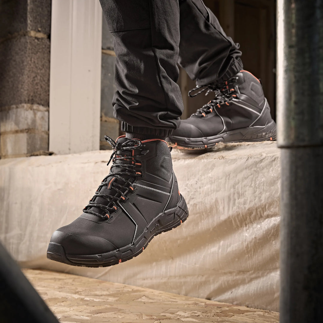 Scruffs Coldwell S3L ESD Lightweight Boots Black — Product Detail 406 