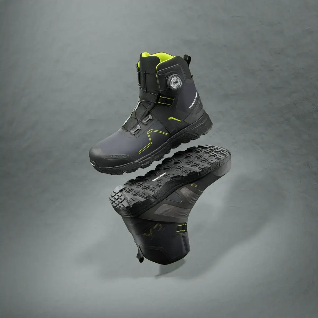 solid gear revolution 2 gtx mid SG76016 Black Dark Green Hero1 Square #colour_black-dark-green