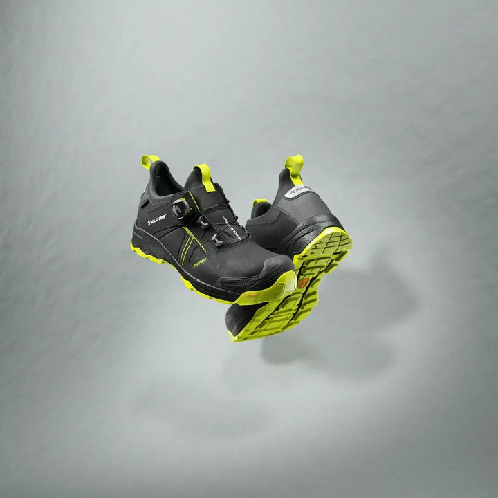 solid gear vapor 3 gtx low SG80018 Black Light Green Hero1 Square #colour_black-light-green