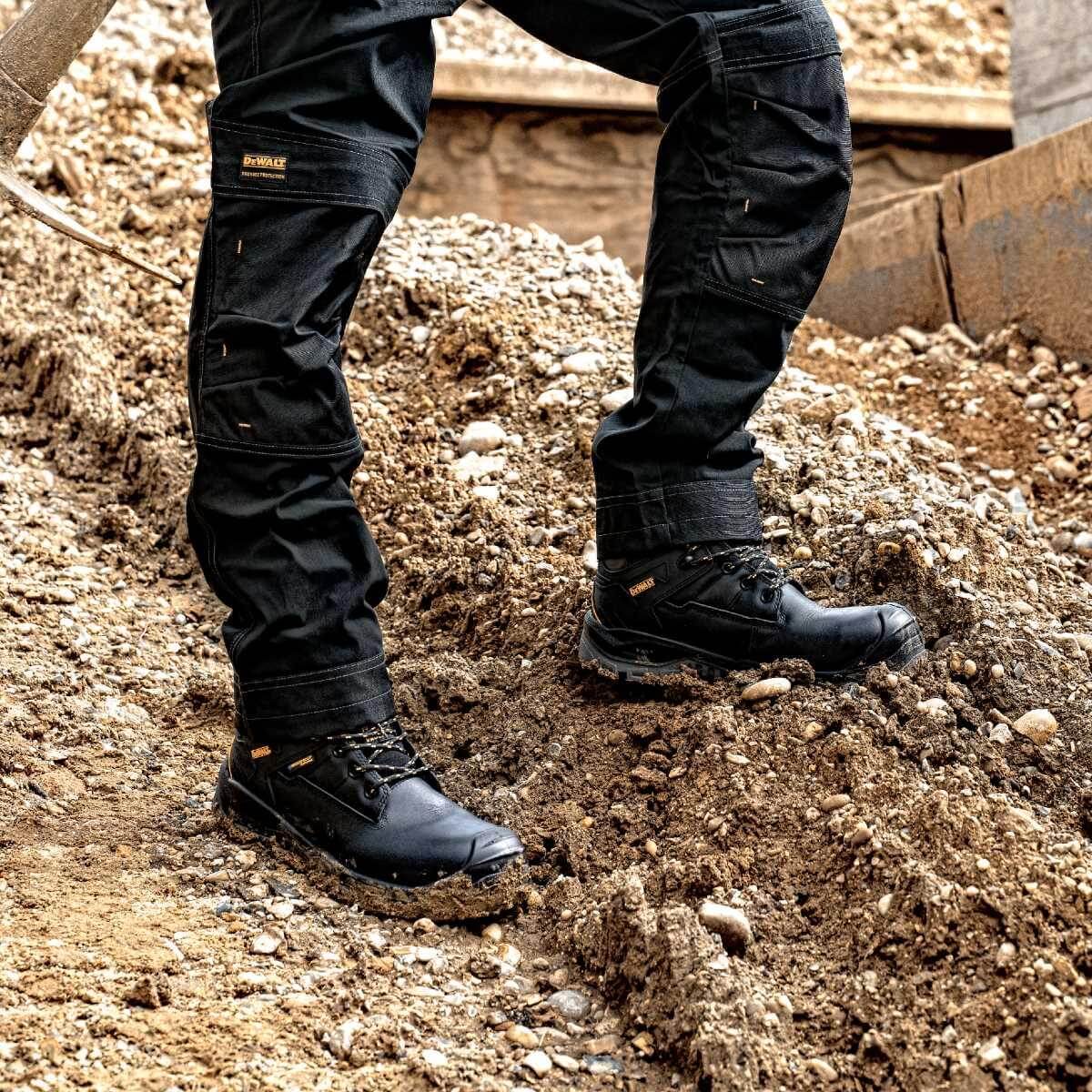 DeWalt Springfield Black Metal Free Waterproof Safety Boots Black Model 1 #colour_black