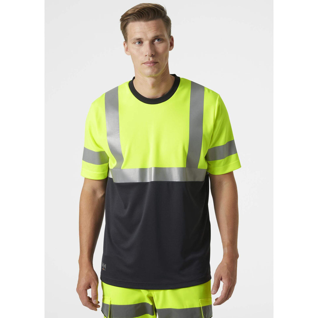 Helly Hansen Addvis Hi-Vis T-Shirt Class 1 Yellow/Ebony OnBody 1#colour_yellow-ebony