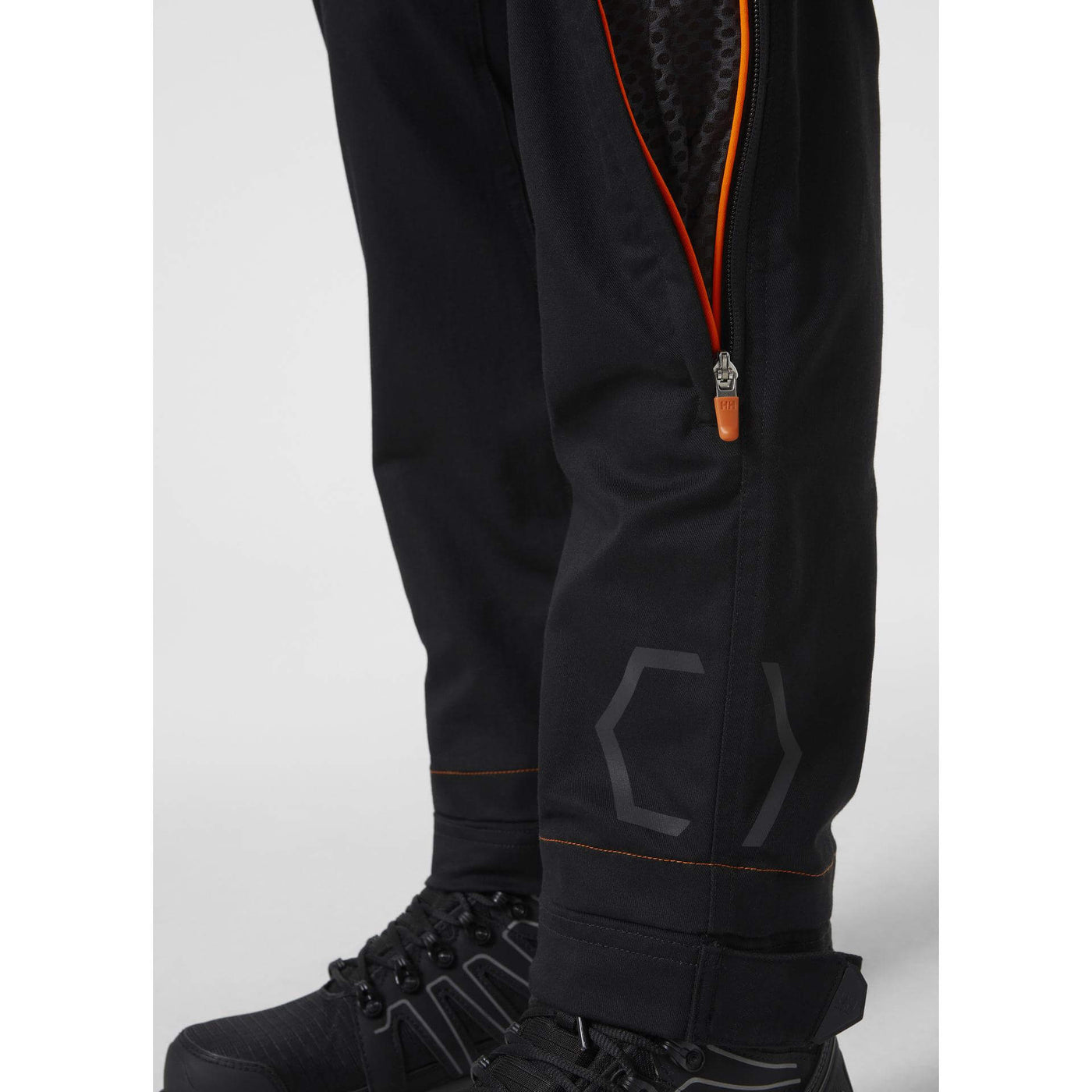 Helly Hansen Chelsea Evolution BRZ Service Work Trousers Black 5 On Body 2#colour_black