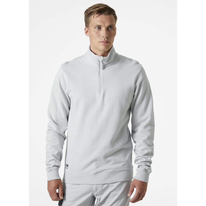 Helly Hansen Classic Half Zip Sweatshirt Grey Fog OnBody 1#colour_grey-fog