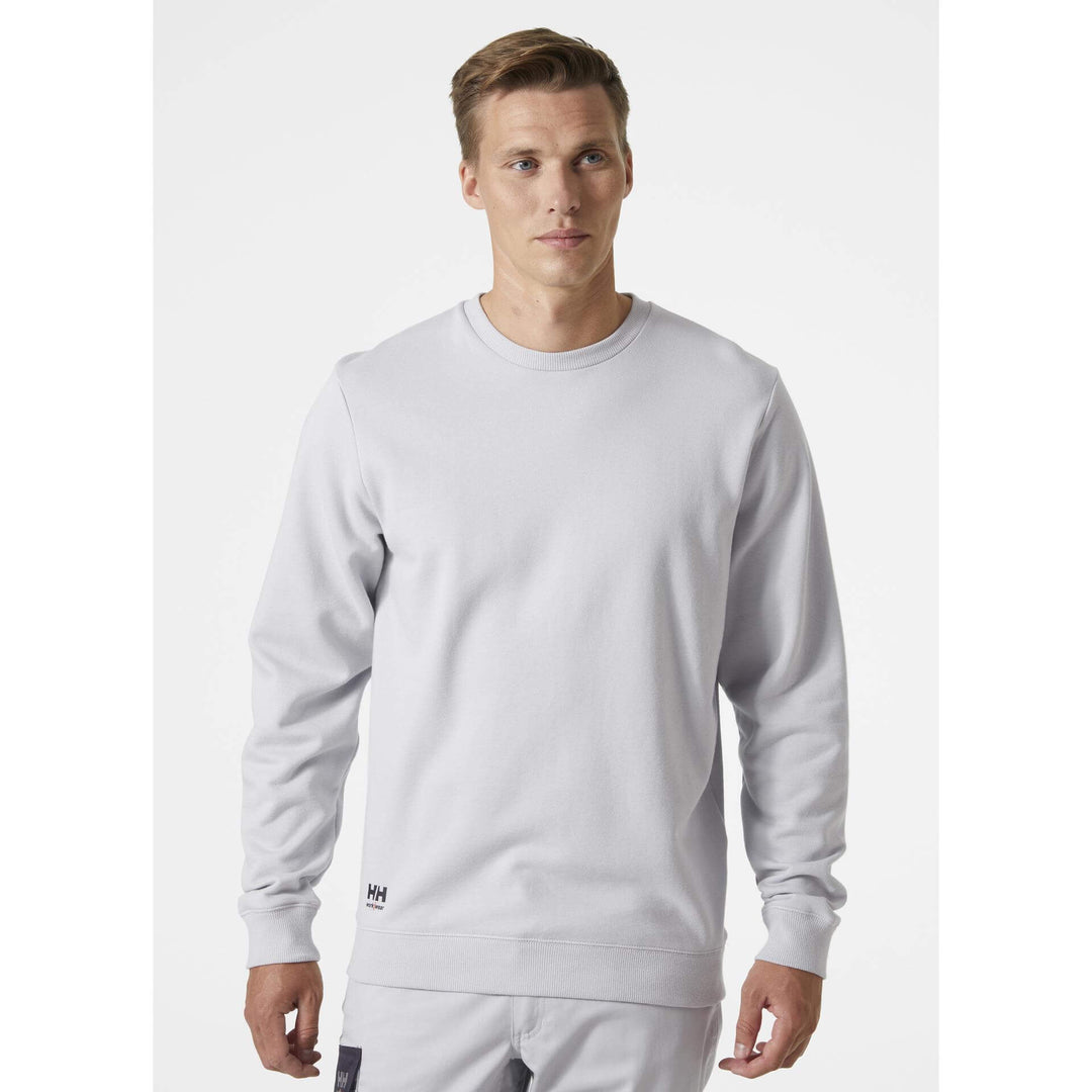 Helly Hansen Classic Sweatshirt Grey Fog OnBody 1#colour_grey-fog