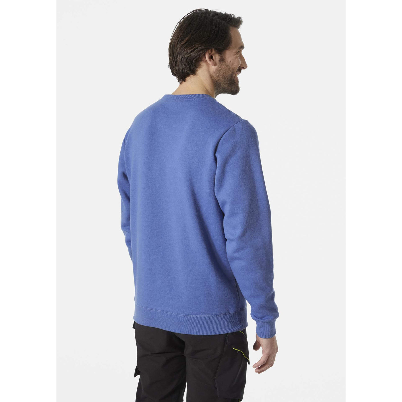 Helly Hansen Classic Sweatshirt Stone Blue OnBody 2#colour_stone-blue