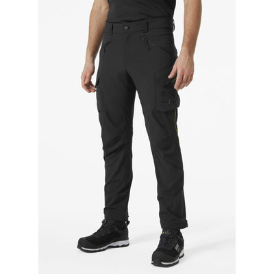 Helly Hansen Magni Evolution 4-Way-Stretch Cargo Trousers Black OnBody 1#colour_black