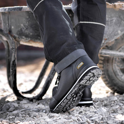 JCB 3CX Safety Work Boots Black Lifestyle 2#colour_black