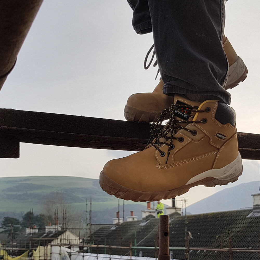 Rock Fall RF440C Flint Honey Lightweight Safety Boots Honey Action Shot#colour_honey