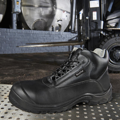 Rock Fall RF250 Rhodium Chemical Resistant Safety Boots Black Action Shot#colour_black