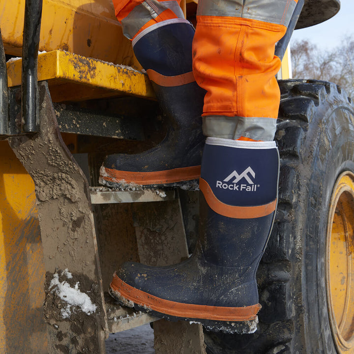 Rock Fall RF290 Silt Wellies - Neoprene Wellington Boots Blue/Orange Action Shot#colour_blue-orange