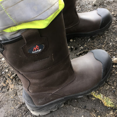 Rock Fall RF70 Texas Waterproof Rigger Boots Brown Action Shot#colour_brown